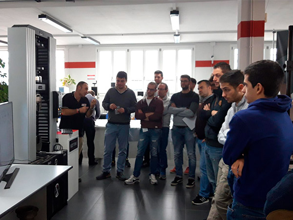 hoytom-course-on-testing-machines-milan-1